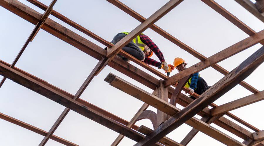 Professional gutter cleaning services in Old Greenwich, CT